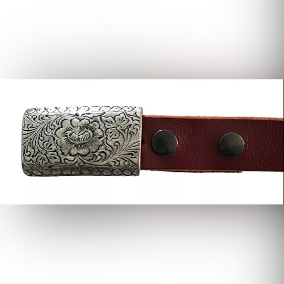 SOLD BADICHI Burgundy Leather Belt With Removable Floral Buckle Israel - Picture 2 of 10